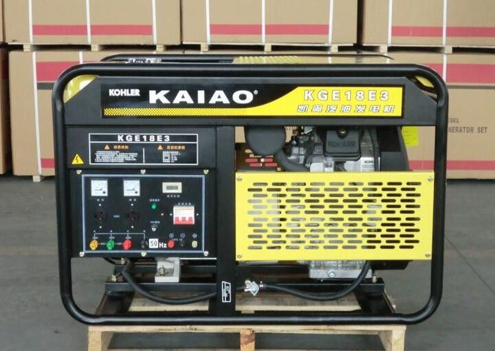 Wholesale OHV 15kva 25L Fuel Tank Air cooled Gasoline Generator Low Oil Alarm System KGE18E from china suppliers