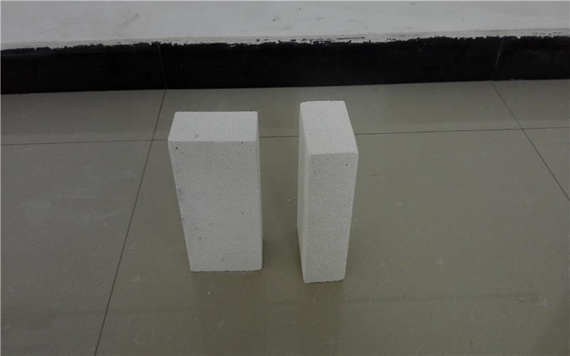 Wholesale Small White Refractory Fire Bricks Furnace Insulation Lining ISO Certification from china suppliers