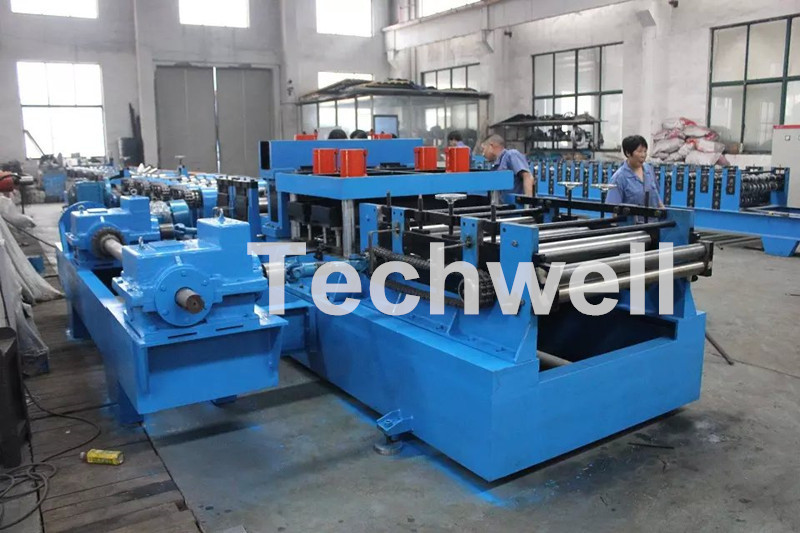 Wholesale 1.5-3.0mm Forming Thickness , Quick Interchangeable CZ Purlin Roll Forming Machine With 7 Rollers Leveling Device from china suppliers