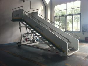 Wholesale Stable Aircraft Passenger Stairs 4610 kg Rear Axle Carrying Capacity from china suppliers
