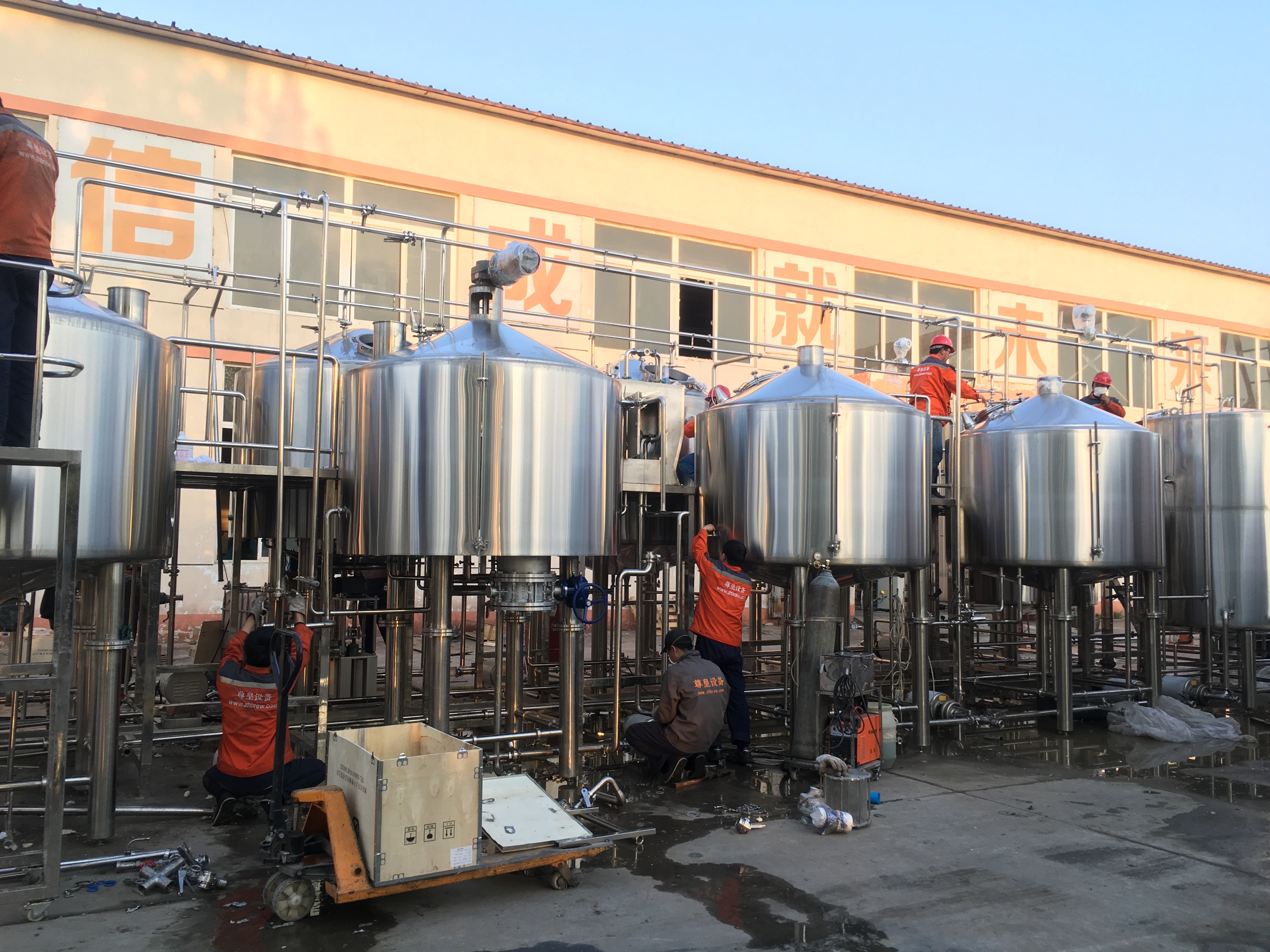 Wholesale 4000L Industrial brewery beer equipment and beer factory and plant from china suppliers