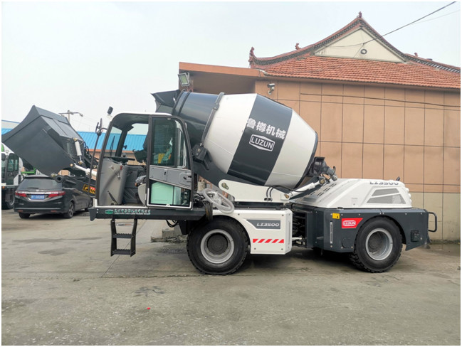 Wholesale Mechanical Drum Bottom Lifting 3.5 Cbm Mobile Concrete Mixer Truck from china suppliers
