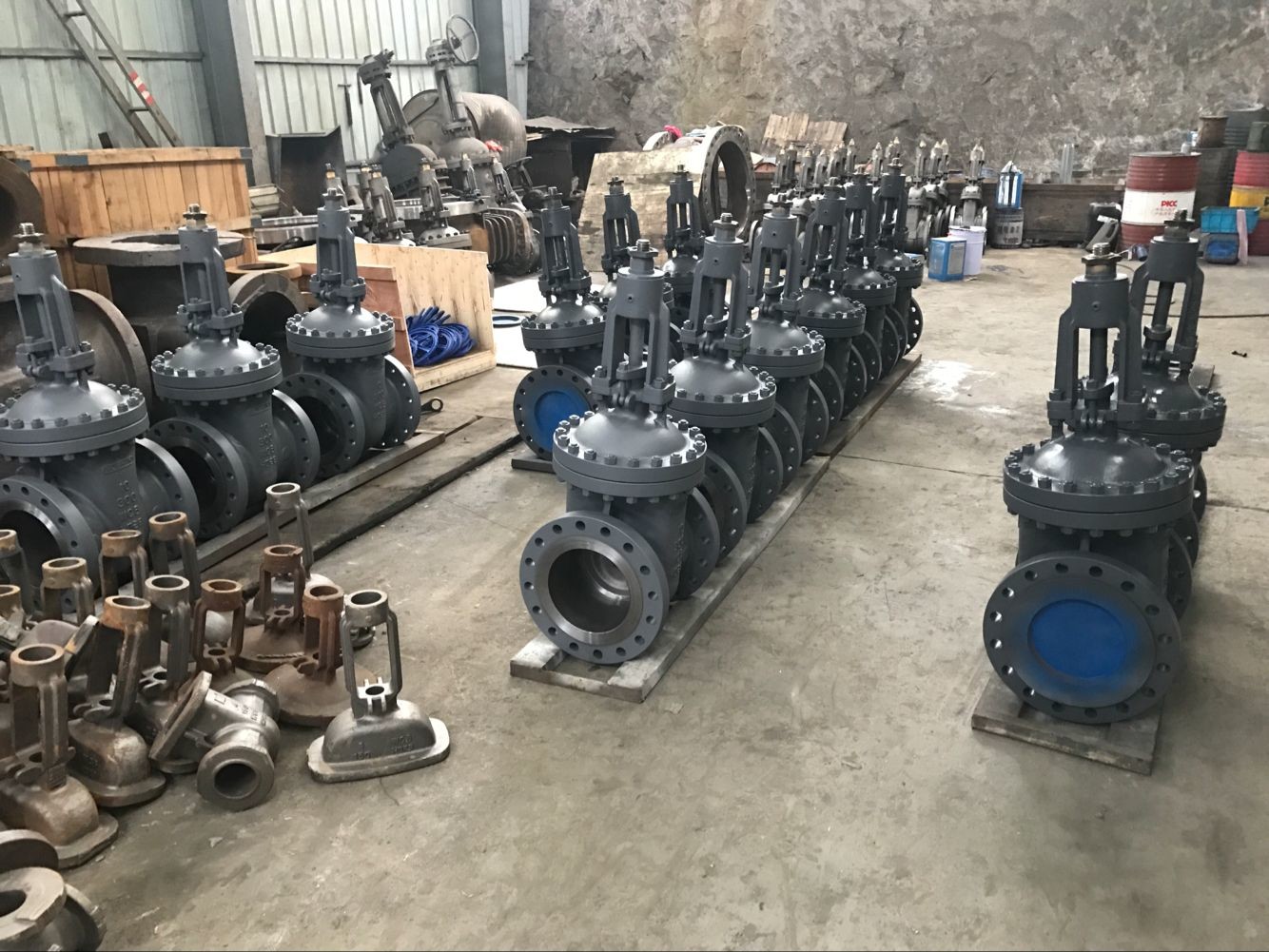 Wholesale ASME B16.34 GATE VALVE CASTING STEEL MATERIAL WCB  RF FLANGE 300LB from china suppliers