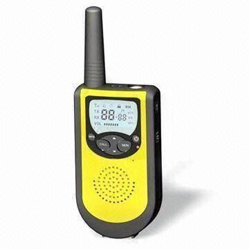 Buy cheap Crank Two-way Radio with 400 to 500MHz Working Frequency and Energy-saving from wholesalers
