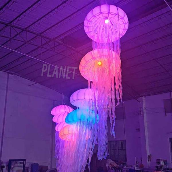 Colourful Inflatable Jellyfish Balloon Hanging LED Light With Christmas Decoration