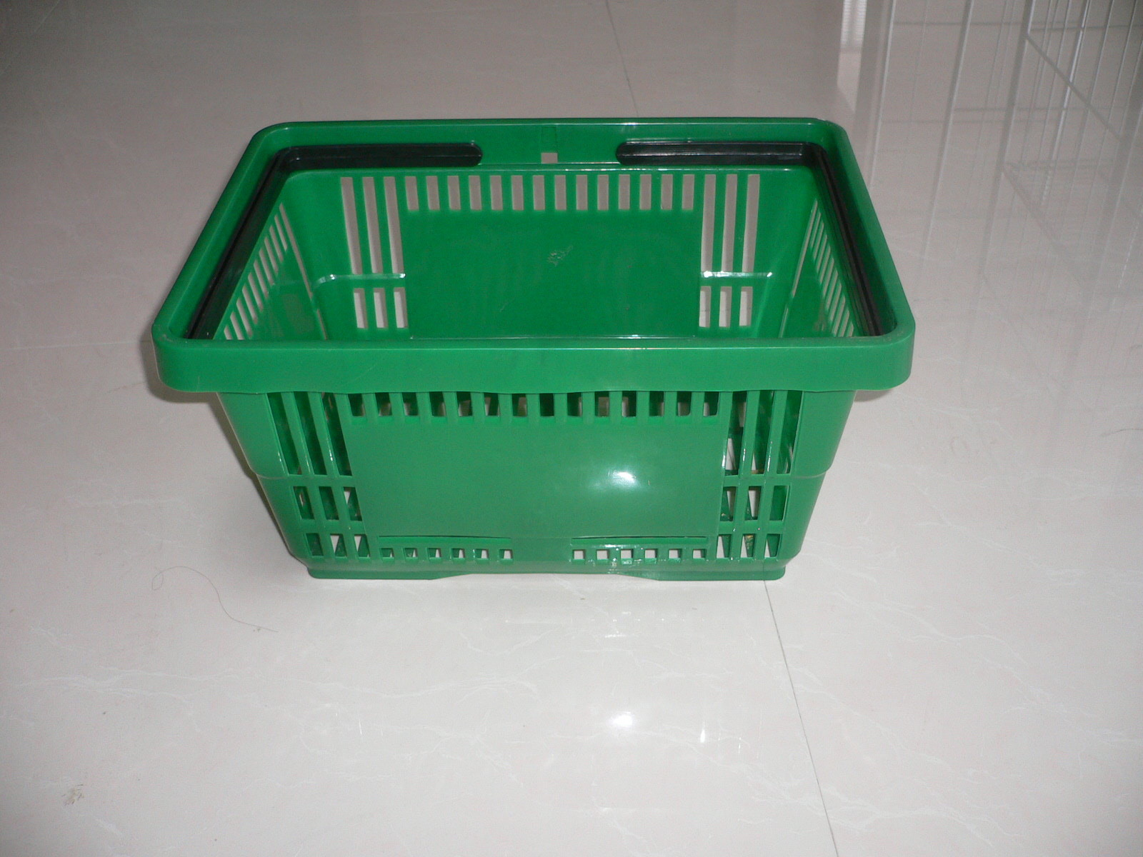 Wholesale Flexible Green Plastic Shopping Basket With Capacity 13KGS 420x290x220mm from china suppliers