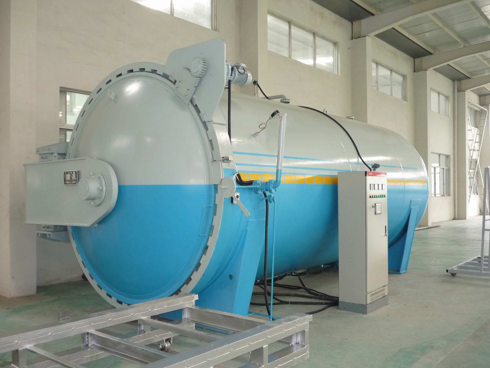 Wholesale Pressure Defense Industrial Autoclave Machine Φ2.5m With Safety Interlock from china suppliers