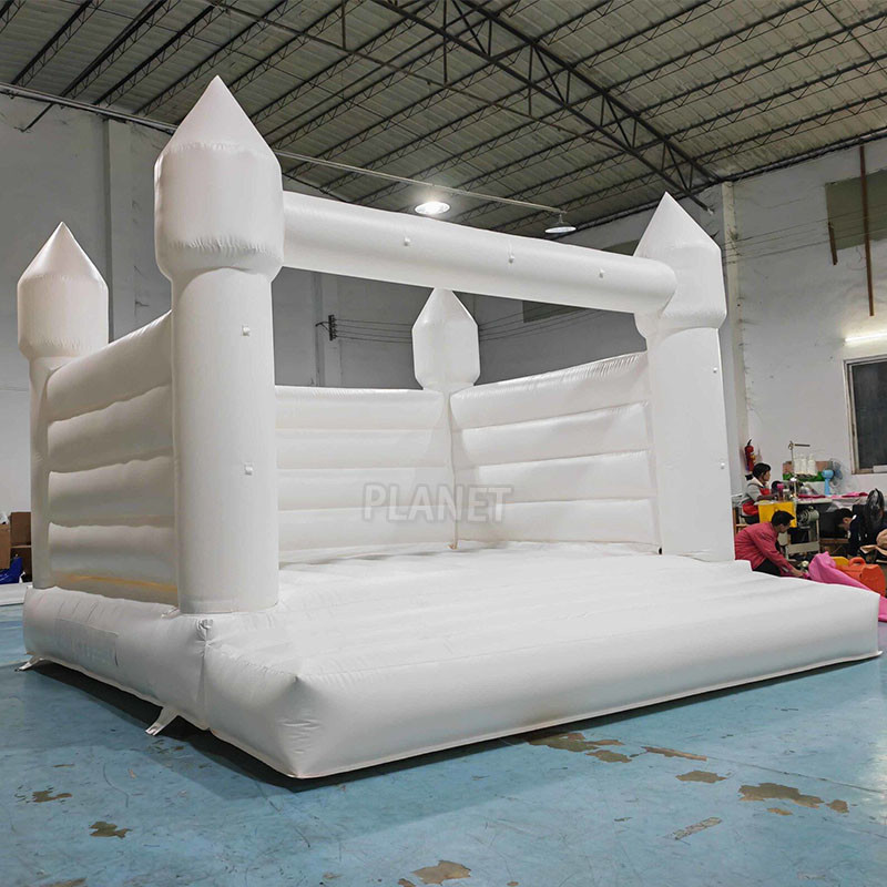 Wholesale Inflatable Bounce House Giant Bouncy Castle Adults Jumping Inflatable Bouncer from china suppliers