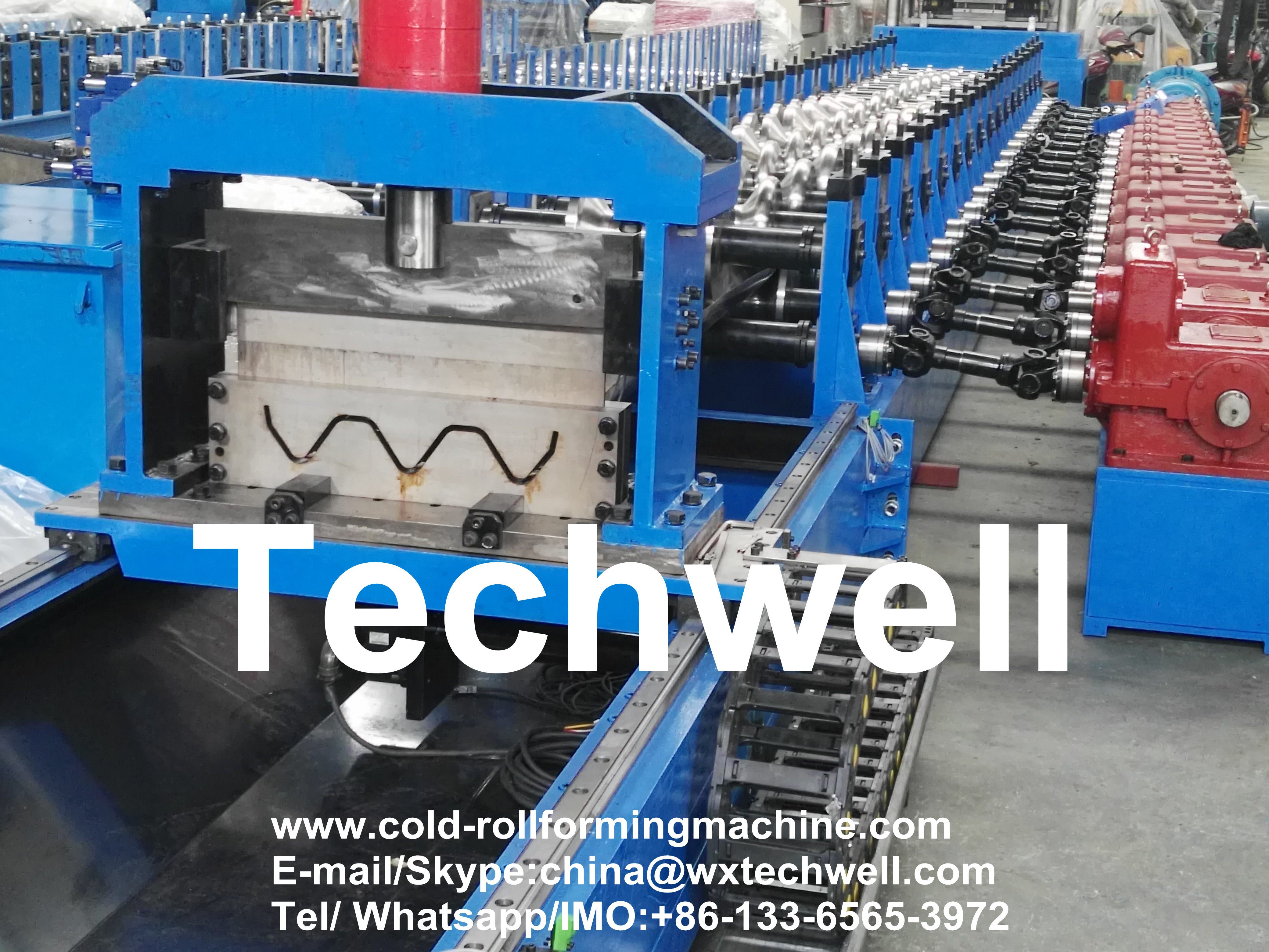 Wholesale Highway Line Metal Guardrail Roll Forming Machine from china suppliers