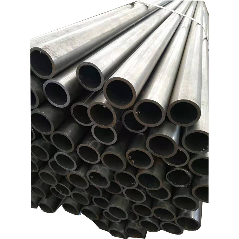 Wholesale API 5L Astm A53 Seamless Pipe Oil Pipe Line 6000mm-25000mm Length from china suppliers