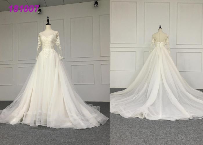 Wholesale Crystal A Line Ball Gown Wedding Dress / Tulle Long Sleeve Ball Gown Wedding Dress from china suppliers