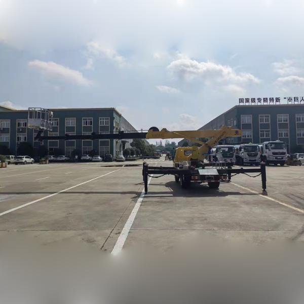 JMC 4x2 Single Row Boom Lift Bucket Truck Lifting Platform Truck Remote Control Diesel Fuel