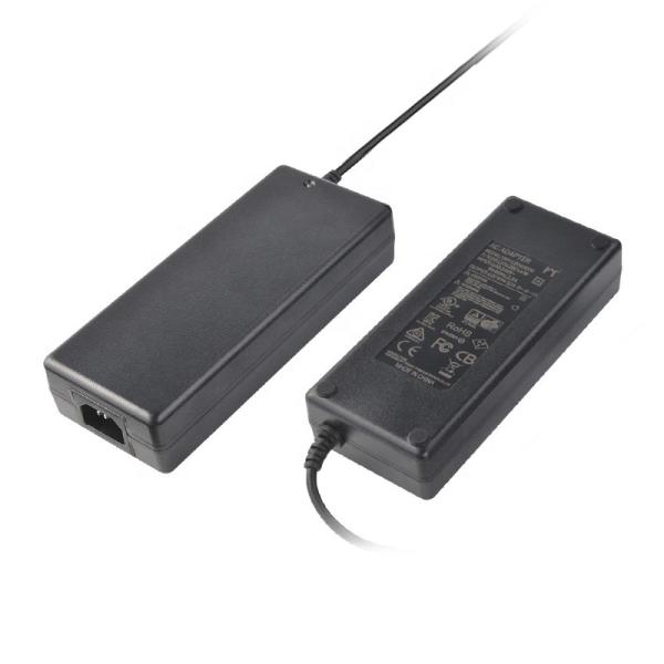 Single Output 220v AC DC Power Adapters 12V 1 Amp Power Supply 12w Wall Mounted