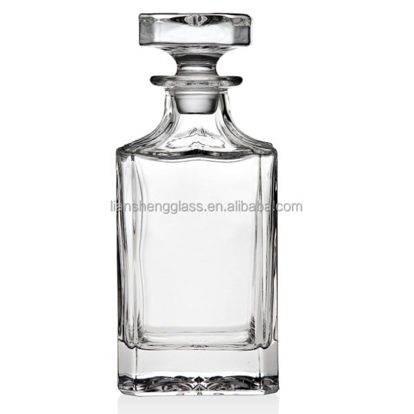 Clear Industrial Beverage Decanter for Unique Shape Crystal Glass Whisky Engraving