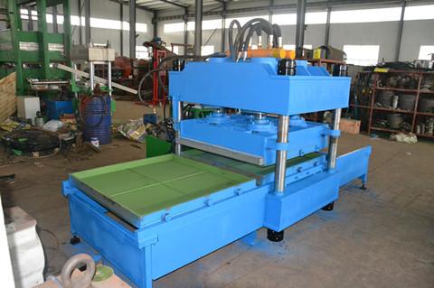 Quality SFC low vibration Automatic Paving Rubber Tile Machine for sale