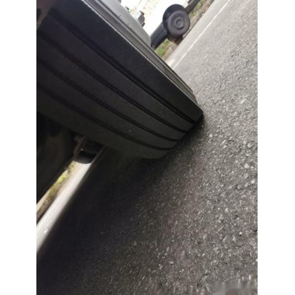 147kw Tourism Yutong Used Coaster Bus 35 Seats Left Hand Drive Passenger Buses