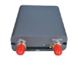 Quality Multifunctional GPS Auto Tracking Device  Location Query Method Wechat / APP / PC for sale