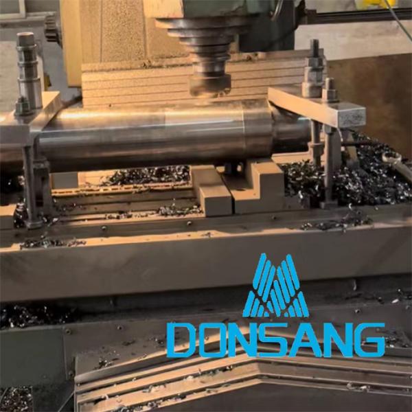 HB20G 135mm Diameter Chisel Wedge Rock Breaker Chisel Types DS8C