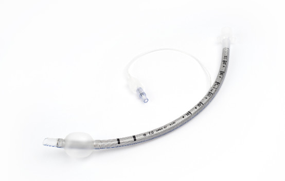 Medical Supplies High Quality Reinforced Cuffed Endotracheal Intubation Size 6.5