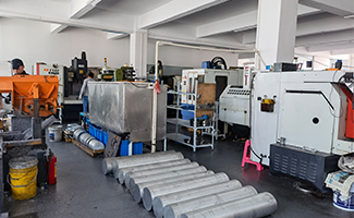 HP3000 High Temperature Auto Brake Pad For Rim 18 Inch Wheel