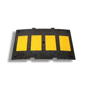 Non Slip Rubberised Speed Breakers , Yellow And Black Speed Bumps Cushion