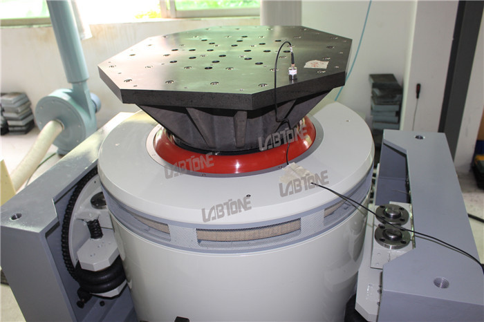 32kN Vibration Test Machine Performed 3axis XYZ Direction Random Vibration Test