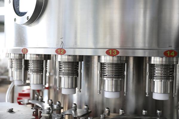 Quality Automatic Water Filling Machines , Gravity Bottling Line Equipments For Still Water for sale
