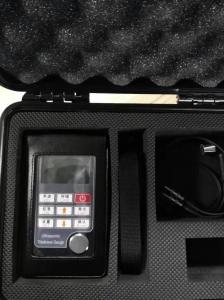 Battery Power Digital Ultrasonic Thickness Gauge High Precision Measuring Instrument