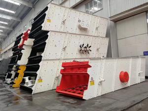High Frequency 4 Deck Vibrating Screen Machine 60 TPH Industrial
