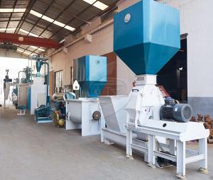 Wholesale 0.9-10mm Fish Feed Production Machine , Floating Fish Pellet Machine from china suppliers