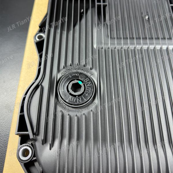 Land Rover Replacement Parts Transmission Oil Pan Filter LR065238 JDE36541