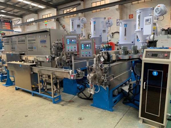 Quality Auto Copper Wire Extruder Machine With Double Layer Cooling Device for sale