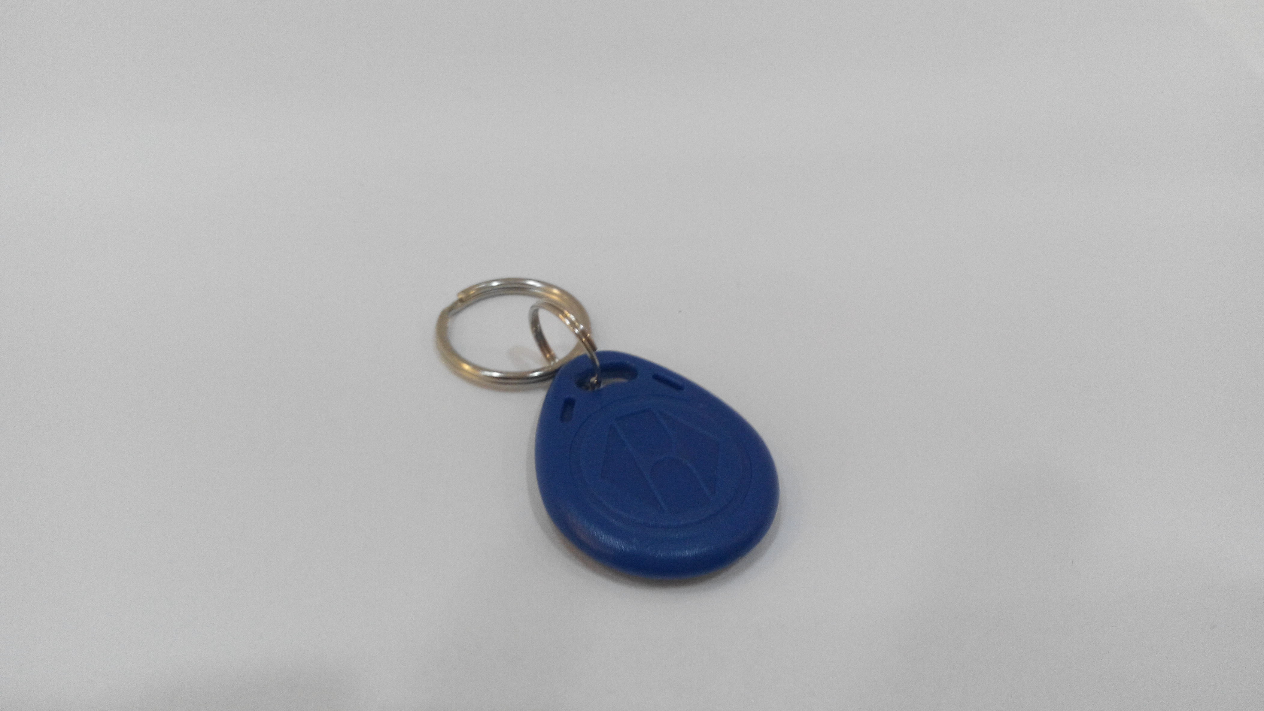 13.56MHz Programmable RFID Key Fob Tag NFC Keyfobs For Access Control