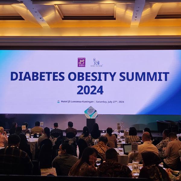 COB P1.25 Pitch Ultra High Definition Rental LED Display Indoor NOVA System HD 1R1G1B