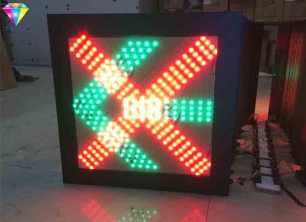 Quality Red Cross Green Arrow Traffic LED Display Traffic Warning Signal Light 400*400 for sale