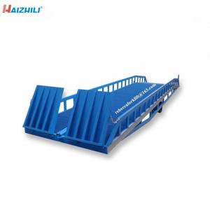 China Hydraulic Mobile Dock Ramp , 10 Ton Manual Portable Yard Ramp For Indoor / Outdoor on sale
