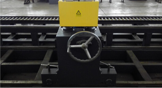 Intersection CNC Pipe Cutting Machine , Plasma Tube Cutting Machine 3D Nesting