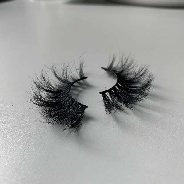 100% Siberian 25MM Mink Lashes Private Label Ultra Soft Feeling 3D Effect