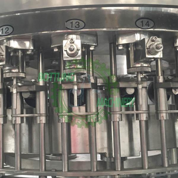 Monoblock PET Botle Sparking Soda Water Carbonated Drink Filling Line
