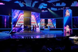 China P3.91 6000nit Stage Background LED Screen Full Color For Concert on sale