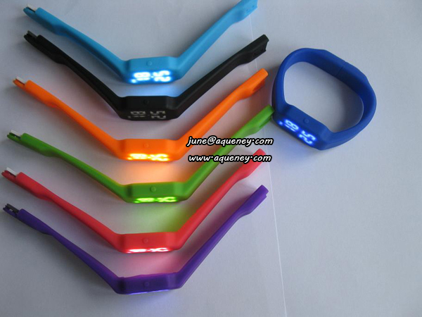 Christmas Gift The Fashionable LED Watch USB Flash Drives with factory price