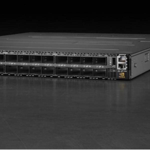 Quality MQM9790-NS2F Mellanox Ndr Switch Scaling Out Data Centers 400G InfiniBand Smart for sale