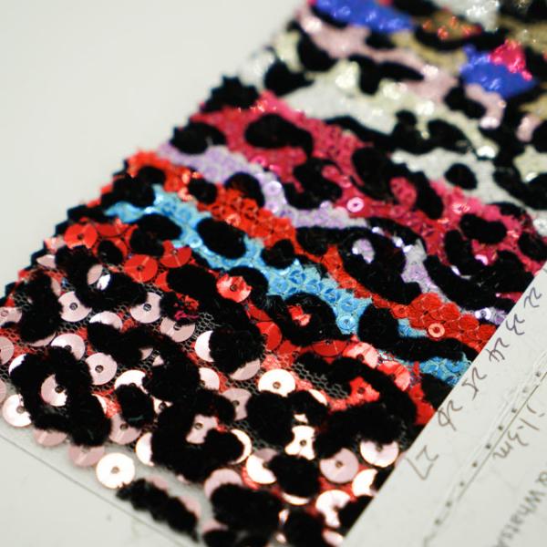 Pile Coating 250GSM Sequin Cloth Material Decorated Shining Fabric