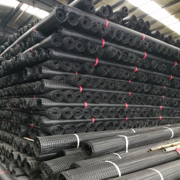 40x40mm PP Coated Geogrid Plastic Wire Mesh Biaxial Soil Reinforcement