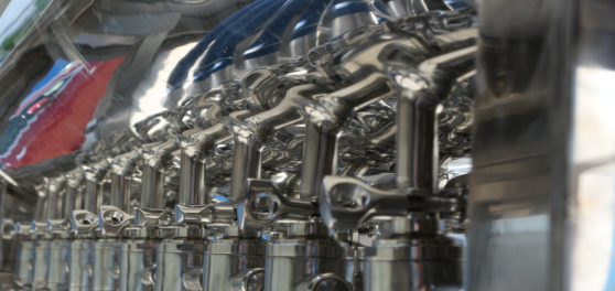 12 Head Disinfectant Liquid Detergent Filling Machines System 1-5L 2500 BPH Hazardous Packaging