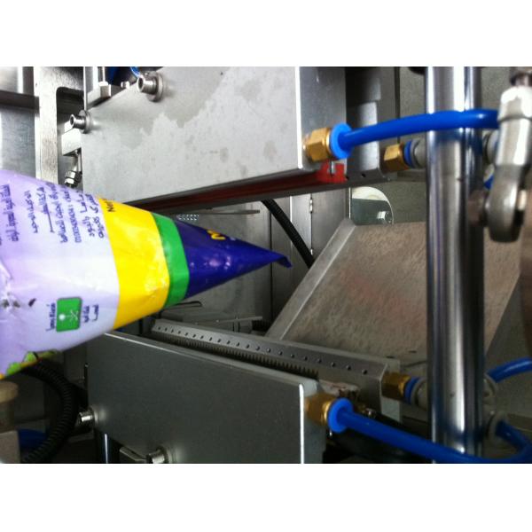 220VAC MSG Granules Packing Machine Granular Salt Sugar Packaging 50Bag/min