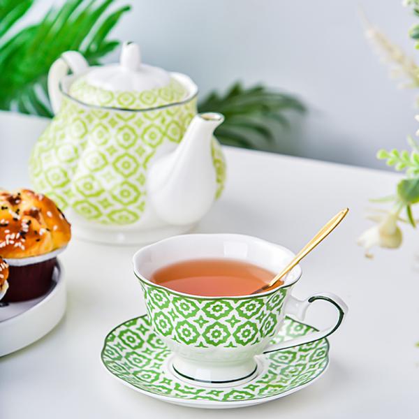 Ceramic Teapot Set Japanese Style Porcelain Tea Pot With Cup Saucer Metal Holder Stand