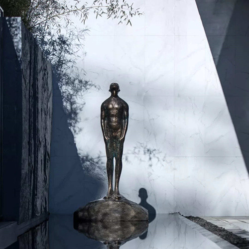 Thinker Bronze Garden Statues Man Style Bronze Sculpture Artists Customized