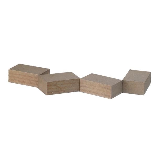 Quality 1400mm Single Disc Sandstone Cutter Tips with Flat Shape 24*9*15mm Layer Segment for sale