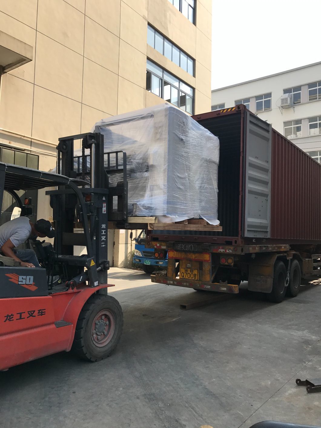 FM-B1020 Wide Web Flexographic Printing Machine